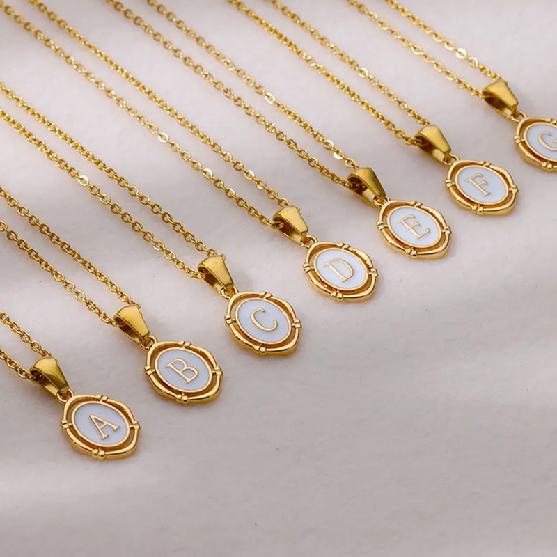 Birth Flower Necklace - Эмалированное ожерелье с буквой A-Z для