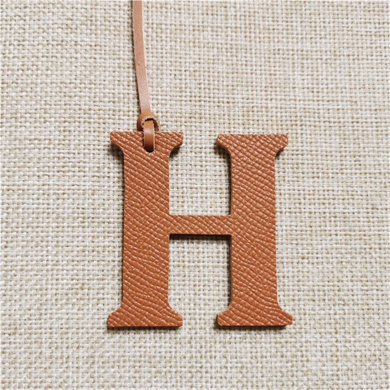 Оптовая продажа, Роскошный бре – обзор и цена Monogram Keychain Leather